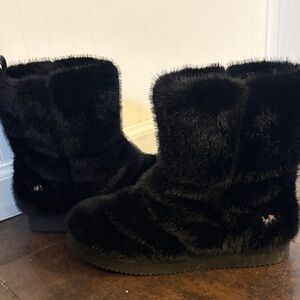 MICHAEL Michael Kors Black Winter Boots